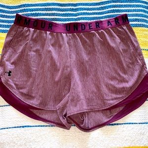 Maroon Under Armour shorts WITH POCKETS